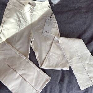 ALO Yoga Women's Off-White Flare Pants